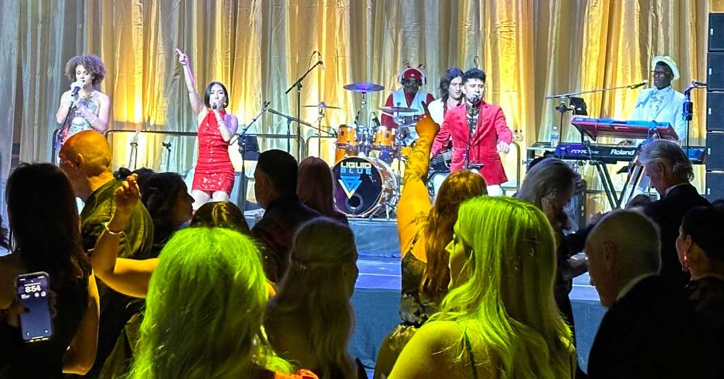 Liquid Blue Live Corporate Band