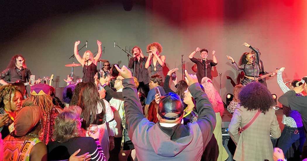 Liquid Blue Live Event Band