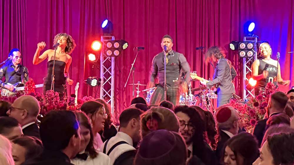 Liquid Blue: Upscale Live Band for High-End Events