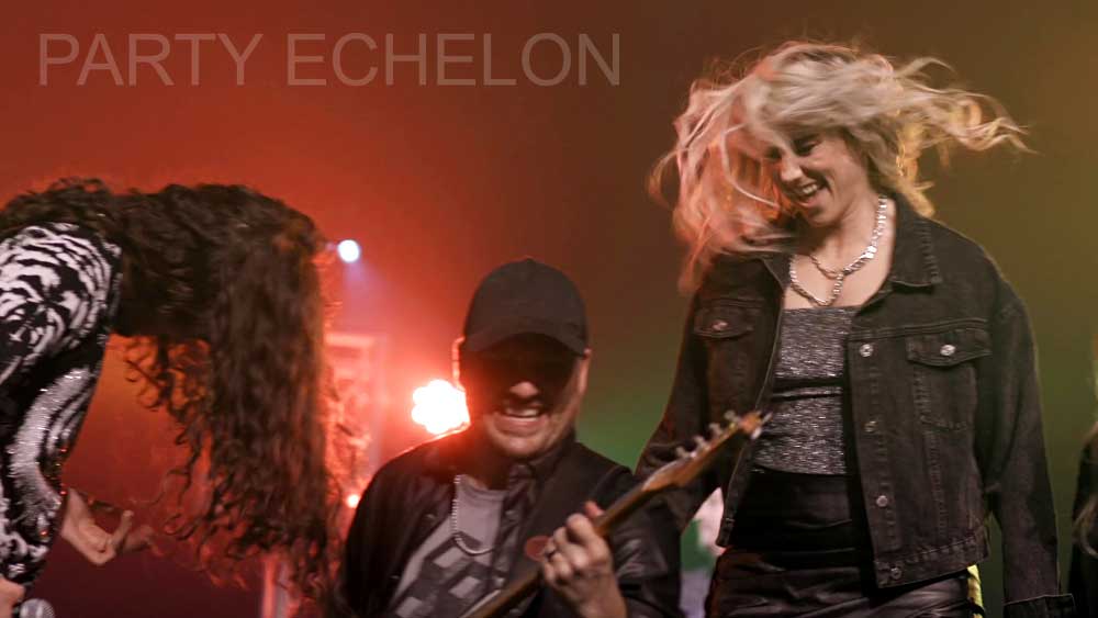 Party Echelon Premier Wedding Band